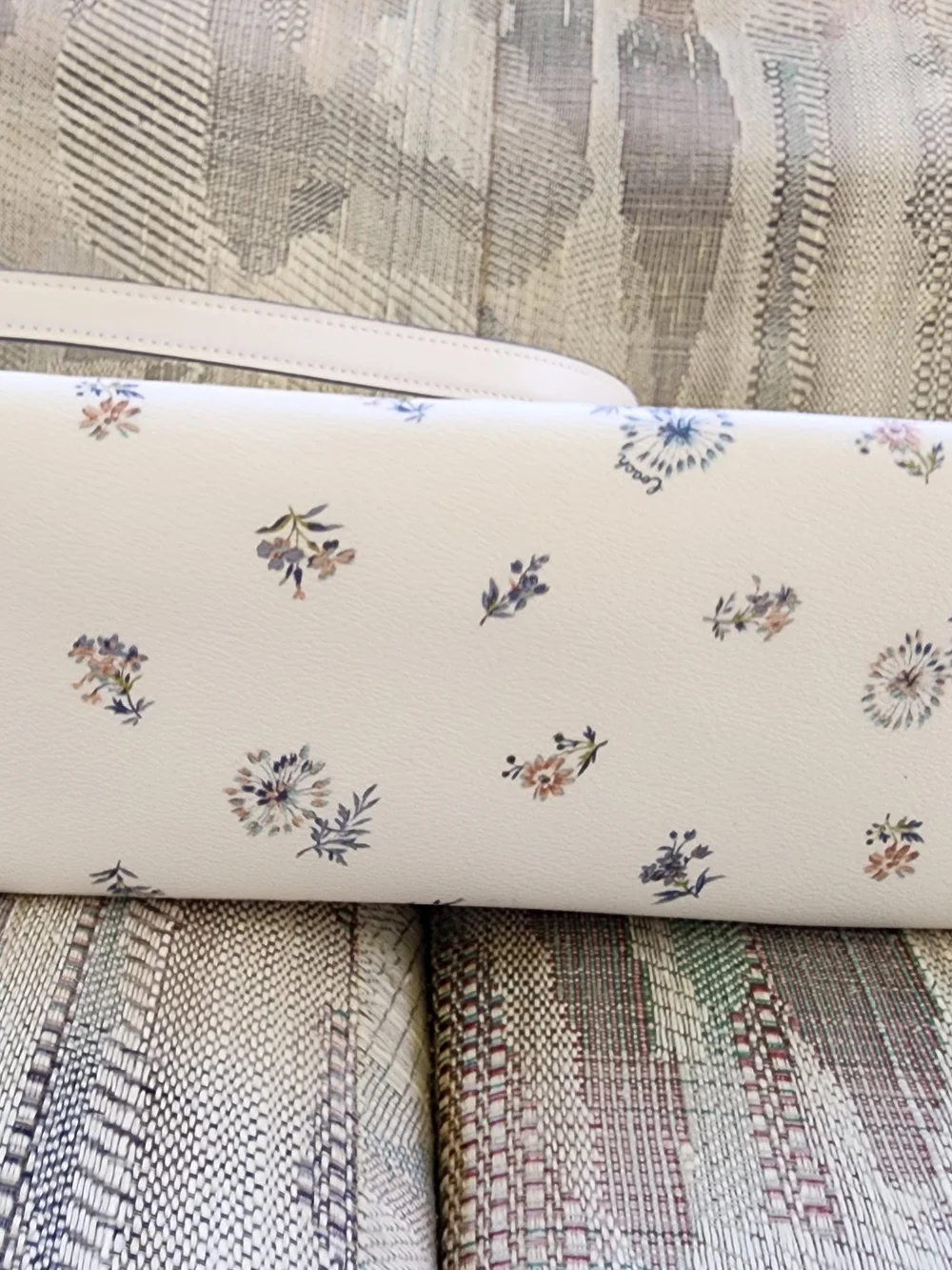 Coach Gallery White Dandelion Floral Leather Satchel